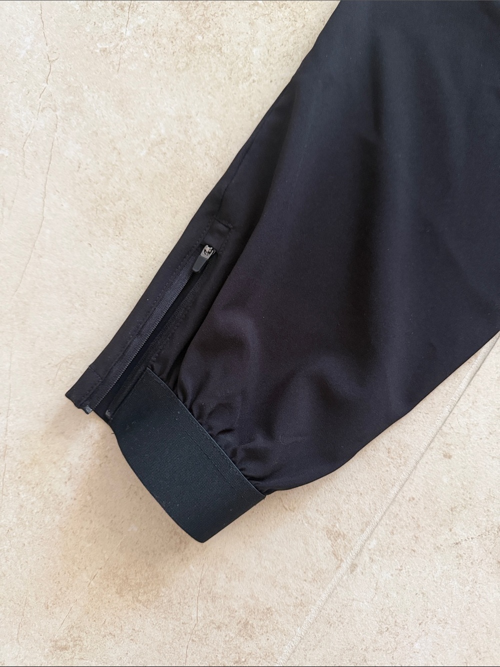 Men's Black Primo Golf Joggers - Picture 3 of 7